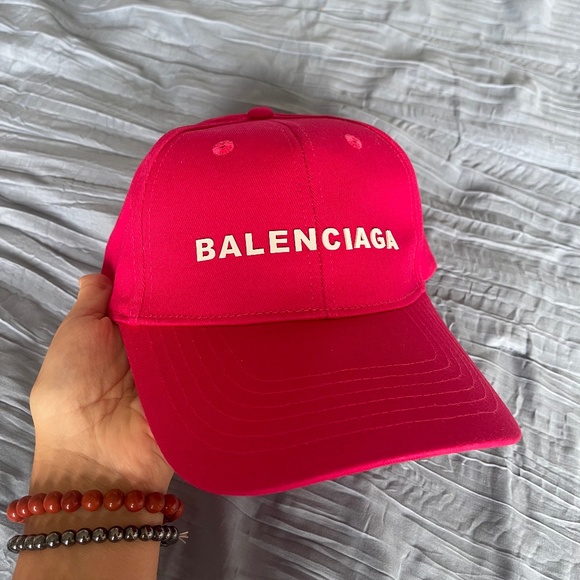 Balenciaga hat main image 4